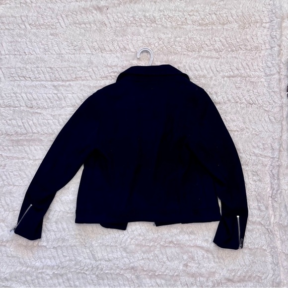 Black Jacket old navy false suede long Sleve jacket size small moto fall chic - Picture 2 of 6